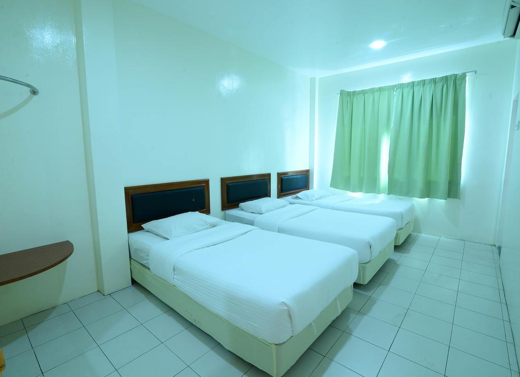 Mersing Hotel Exterior photo